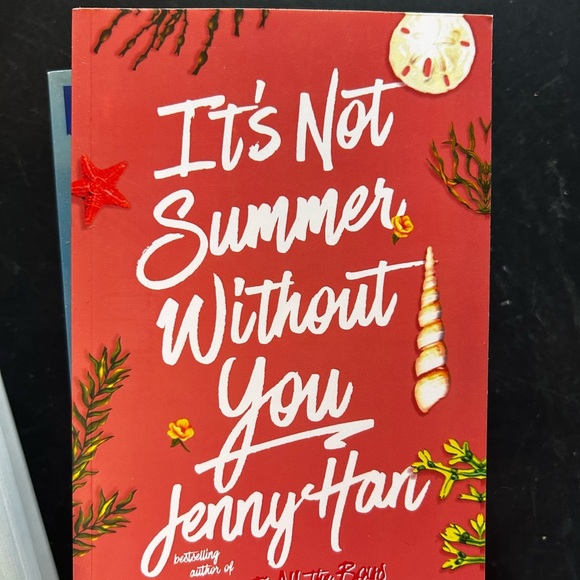 Colleen Hoover Book BundleLot 15 It Ends With Us, Verity, Ugly Love ,Jenny Han - Picture 12 of 16